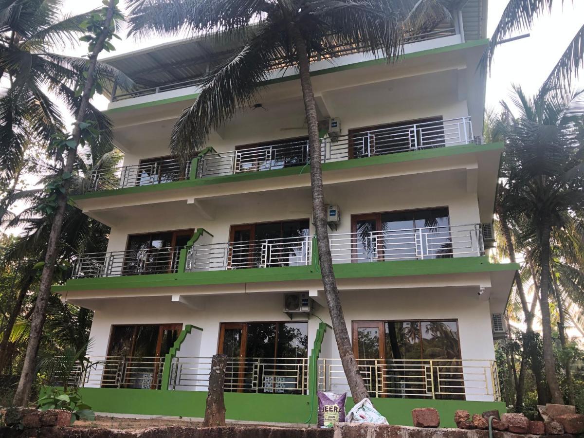 John'S Highland Comfort Majorda Ngoại thất bức ảnh
